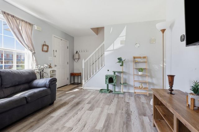 2027 WYATT CIR, Dover, PA 17315