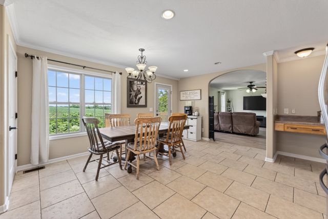 3472 Melrose Dr, Clarksville, TN 37042