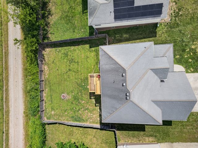 3472 Melrose Dr, Clarksville, TN 37042