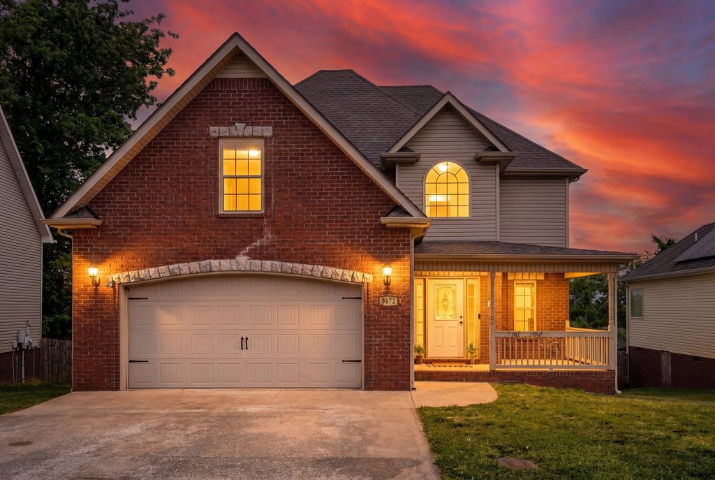 3472 Melrose Dr, Clarksville, TN 37042