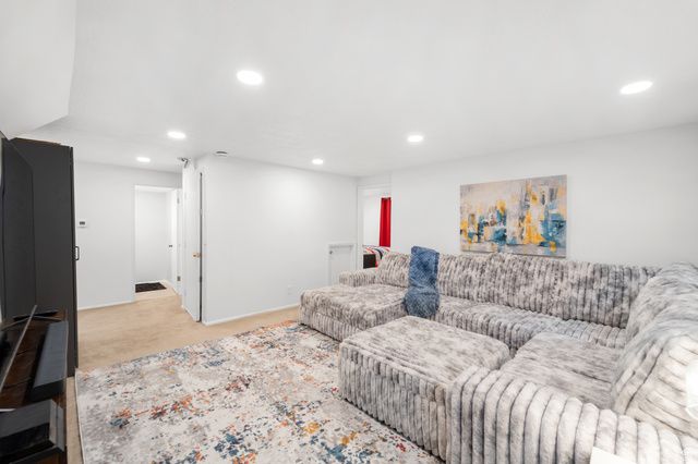 4833 S ARBOR CIR, Holladay, UT 84117