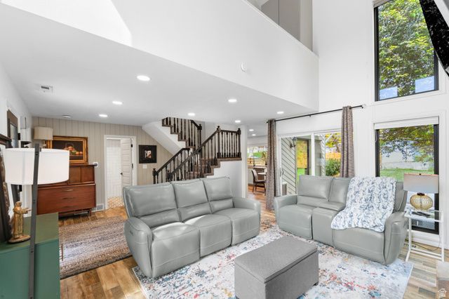 4833 S ARBOR CIR, Holladay, UT 84117