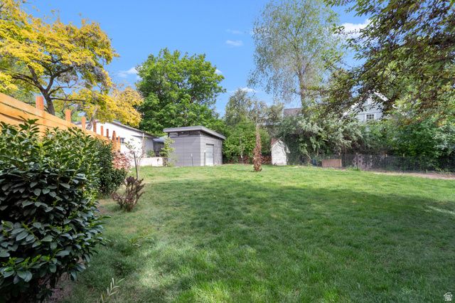 4833 S ARBOR CIR, Holladay, UT 84117