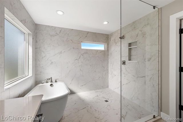 49579 Langford Drive, Macomb, MI 48044