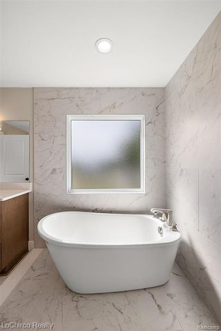 49579 Langford Drive, Macomb, MI 48044