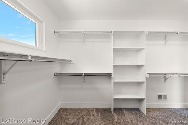 49579 Langford Drive, Macomb, MI 48044