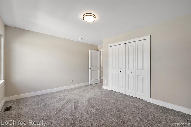 49579 Langford Drive, Macomb, MI 48044