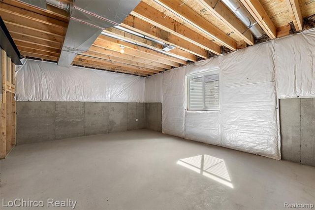 49579 Langford Drive, Macomb, MI 48044