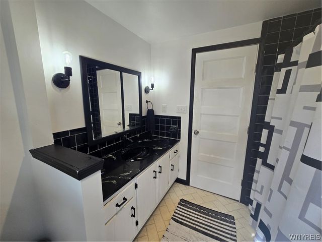 465 Rowley Road, Cheektowaga, NY 14043