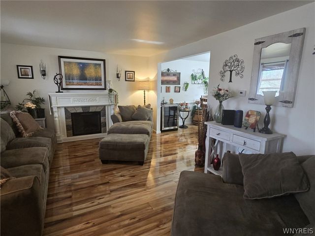 465 Rowley Road, Cheektowaga, NY 14043