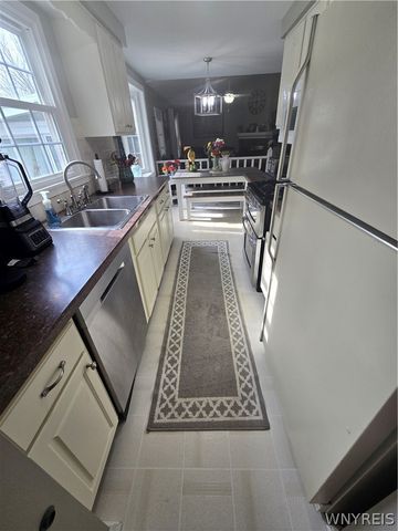 465 Rowley Road, Cheektowaga, NY 14043