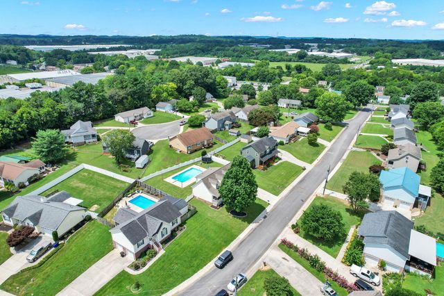 1762 Autumn Drive NE, Cleveland, TN 37323