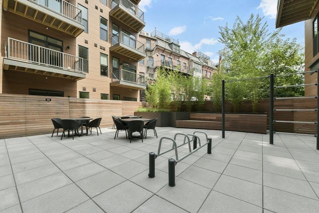566 Columbus Avenue 605, Boston, MA 02118