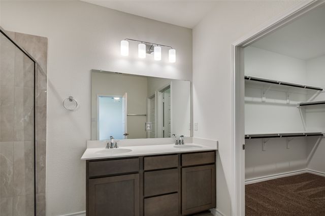 348 Fallbrook Drive, Aledo, TX 76008