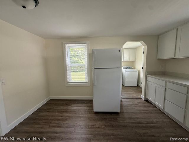 3312 Mandrake Street, Commerce Twp, MI 48382