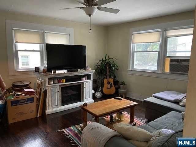 618 N Maple Avenue 1, Ho-ho-kus, NJ 07423