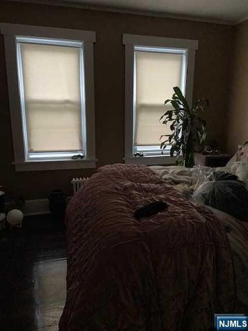 618 N Maple Avenue 1, Ho-ho-kus, NJ 07423