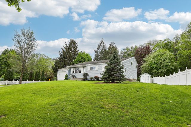 2 Delaware Road, Newburgh, NY 12550
