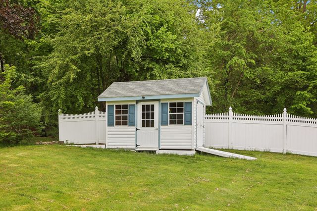 2 Delaware Road, Newburgh, NY 12550