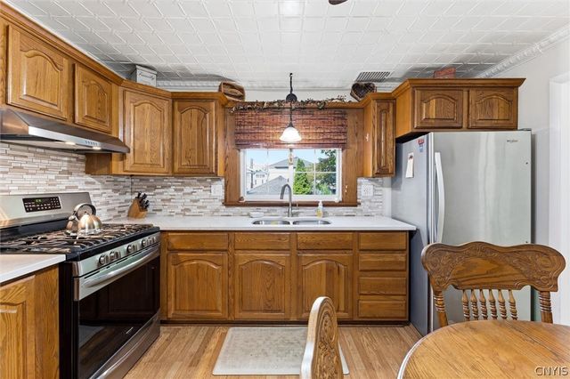 211 Norwood Avenue, Syracuse, NY 13206