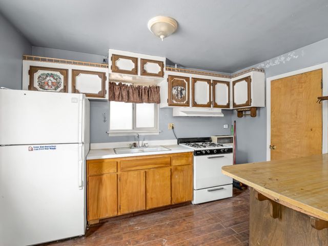 43044 Country Club Drive W, Oakhurst, CA 93644