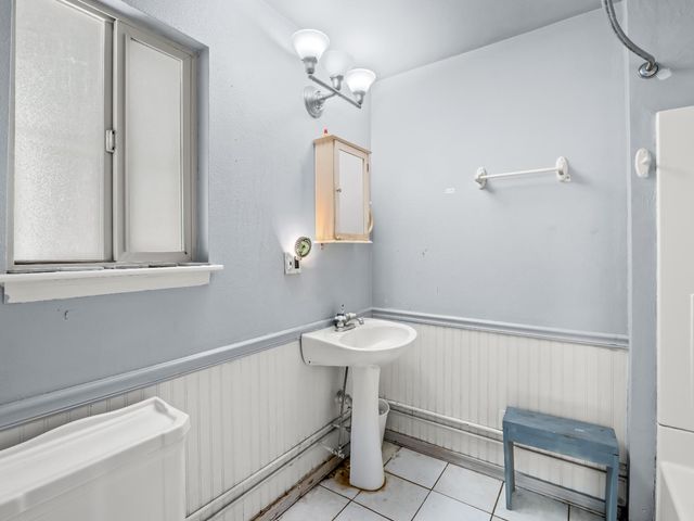 43044 Country Club Drive W, Oakhurst, CA 93644