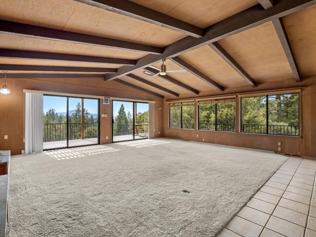 43044 Country Club Drive W, Oakhurst, CA 93644