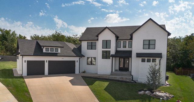 201 N Blarney Court, Nixa, MO 65714