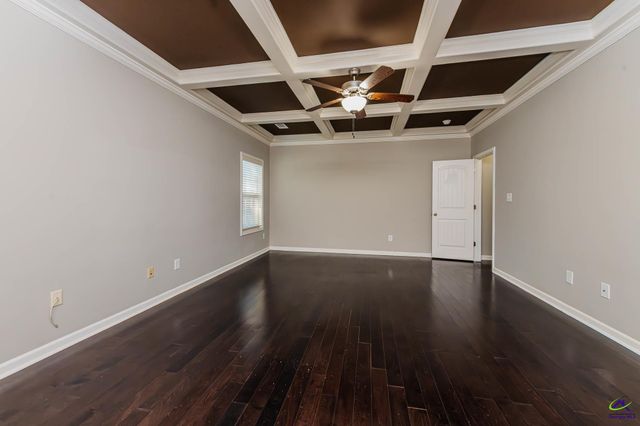 110 Flowing Meadows Dr., Kathleen, GA 31047