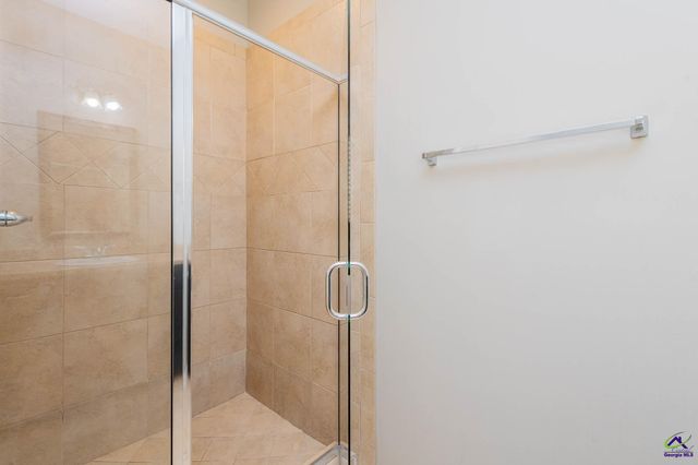 110 Flowing Meadows Dr., Kathleen, GA 31047