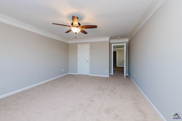 110 Flowing Meadows Dr., Kathleen, GA 31047