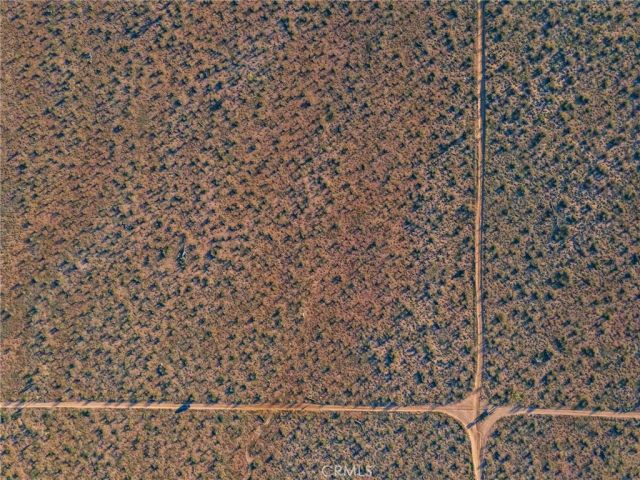 123 Tumbleweed, Adelanto, CA 92301