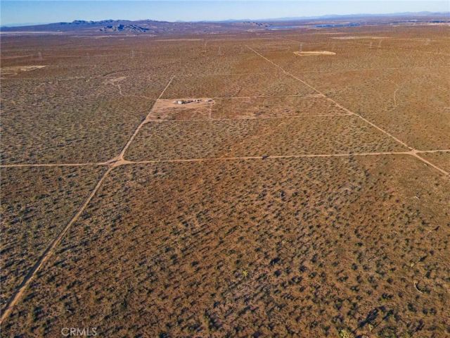 123 Tumbleweed, Adelanto, CA 92301