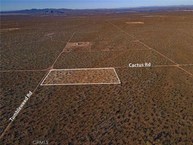 123 Tumbleweed, Adelanto, CA 92301