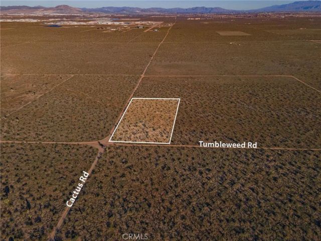 123 Tumbleweed, Adelanto, CA 92301