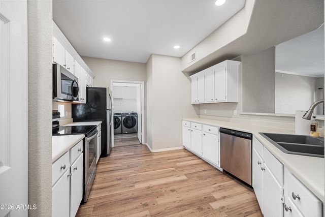 3236 E CHANDLER Boulevard 2009, Phoenix, AZ 85048