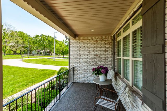 872 Douglas Bend Rd, Gallatin, TN 37066