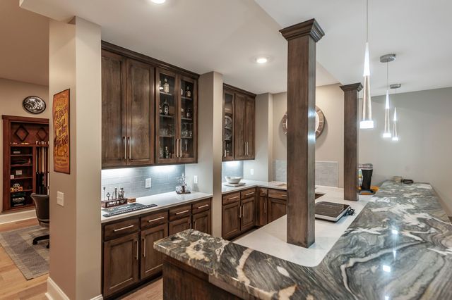 872 Douglas Bend Rd, Gallatin, TN 37066