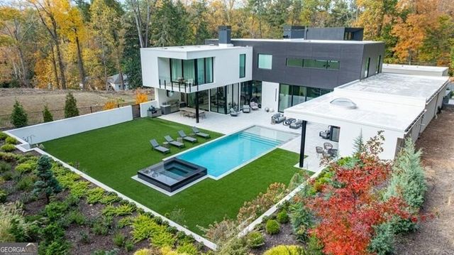 380 W Wesley Road NW, Atlanta, GA 30305