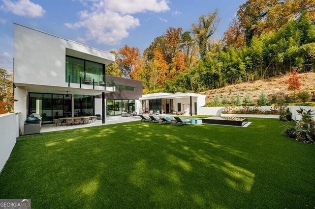 380 W Wesley Road NW, Atlanta, GA 30305