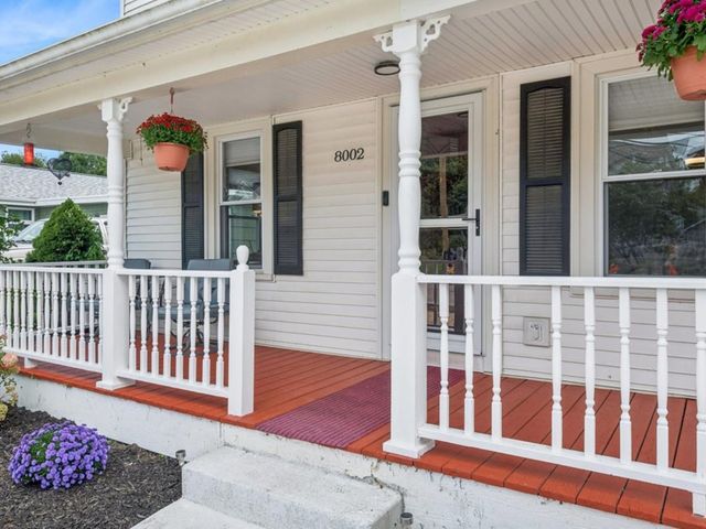 8002 Blivin Street, Spring Grove, IL 60081