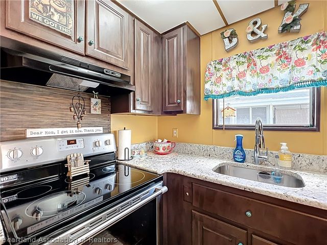 475 Pineloop, Frostproof, FL 33843