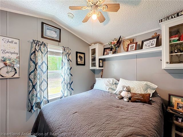 475 Pineloop, Frostproof, FL 33843