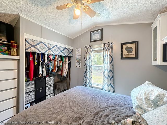 475 Pineloop, Frostproof, FL 33843