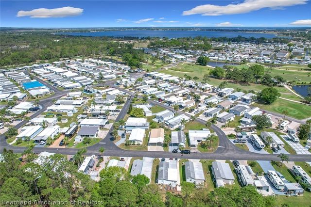 475 Pineloop, Frostproof, FL 33843