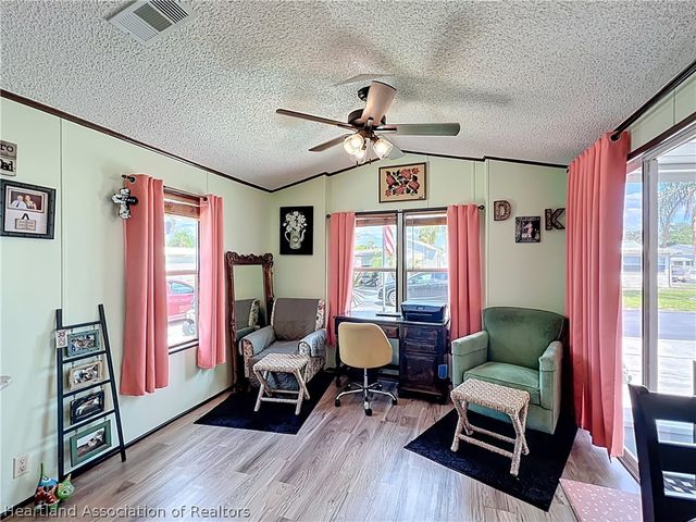 475 Pineloop, Frostproof, FL 33843