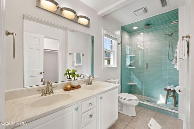 310 Bretonshire Road, Wilmington, NC 28405