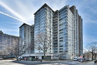 3440 N Lake Shore Drive 3C, Chicago, IL 60657