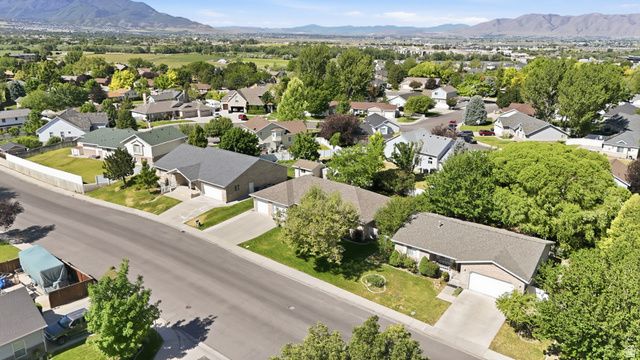 902 S 820 E, Spanish Fork, UT 84660