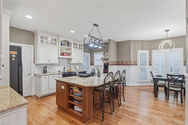 204 Eugene Oneil ST S, Newport News, VA 23606